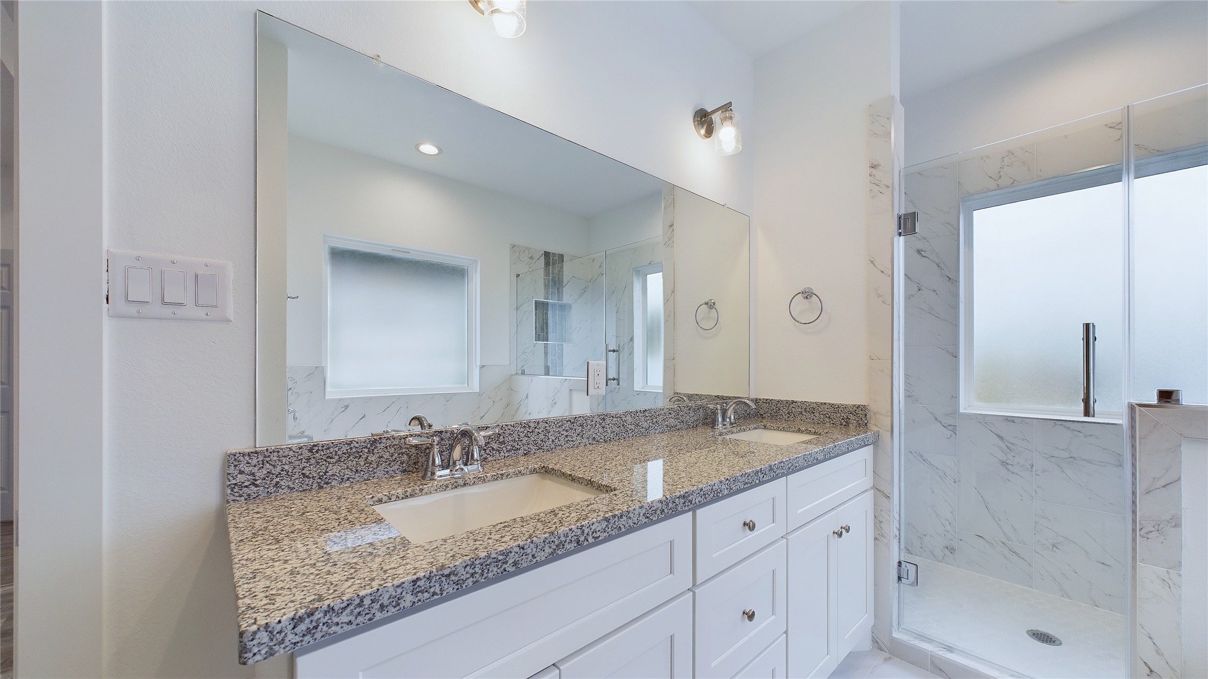 6404 Pregonero Lane Houston, TX 77048 - Photo 12 of 18 Photos are from another home built by the same builder