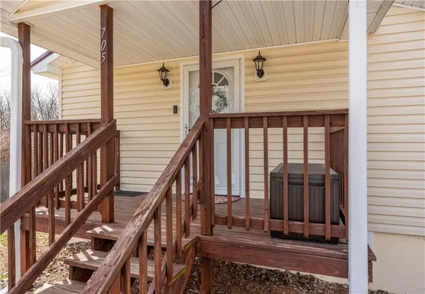 $182,000 | 705 North Adams Avenue, Knob Noster, MO 65336