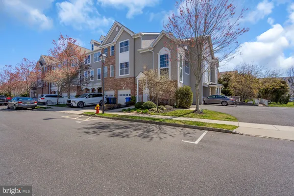 $499,999 | 126 Melanie Way, Manahawkin, NJ 08050