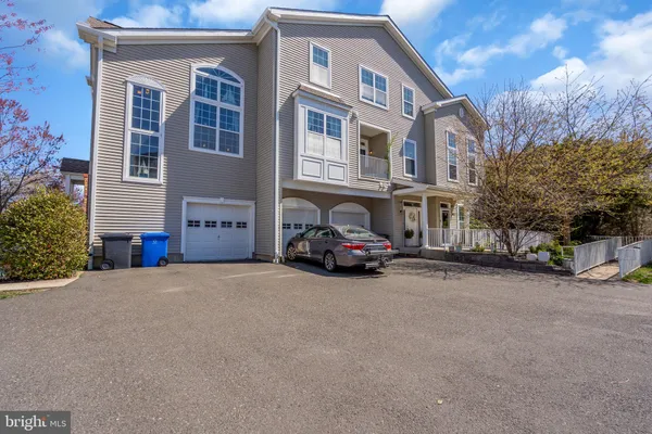 $499,999 | 126 Melanie Way, Manahawkin, NJ 08050