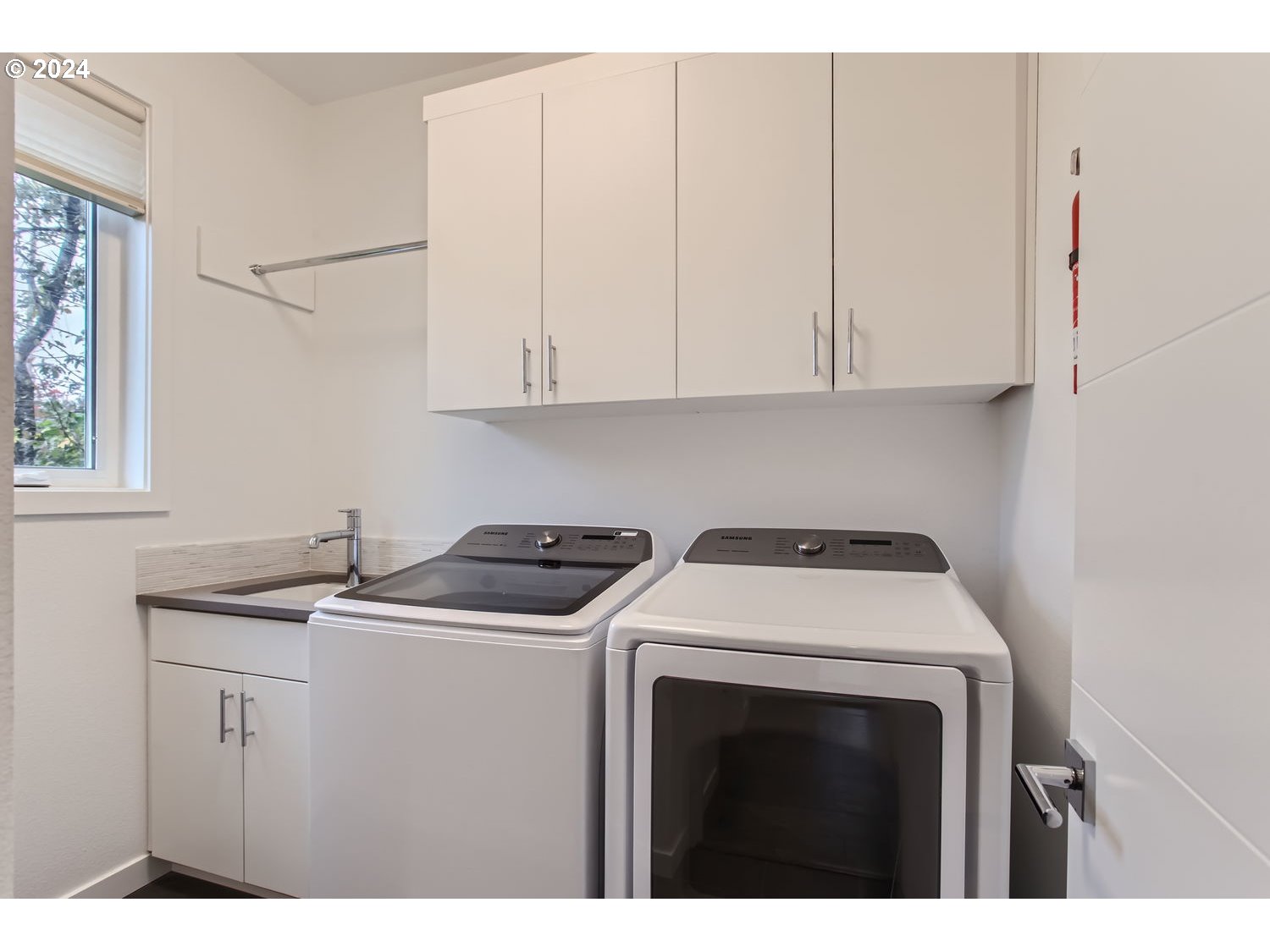 5045 Southeast Ramona Street Portland, OR 97206 - Photo 33 of 40 Gallery Image 33