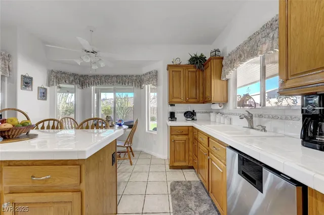 $824,900 | 770 Fairway Drive, Boulder City, NV 89005