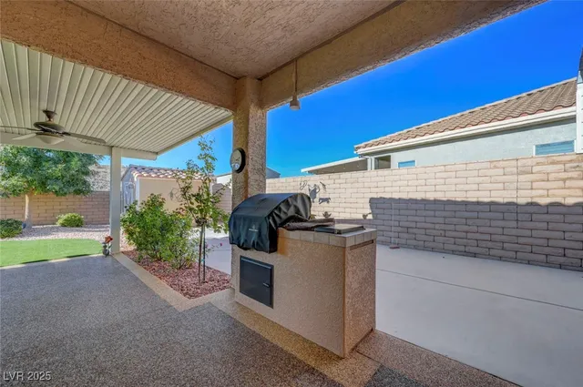 $824,900 | 770 Fairway Drive, Boulder City, NV 89005
