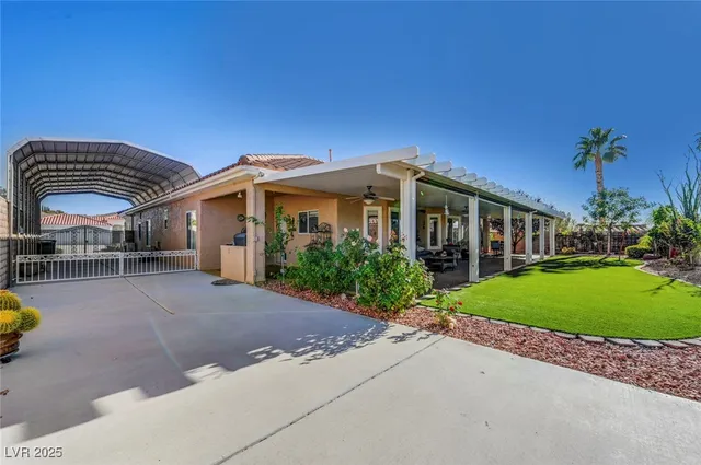 $849,900 | 770 Fairway Drive, Boulder City, NV 89005
