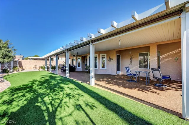 $824,900 | 770 Fairway Drive, Boulder City, NV 89005