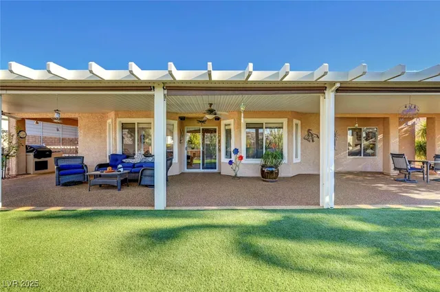 $849,900 | 770 Fairway Drive, Boulder City, NV 89005