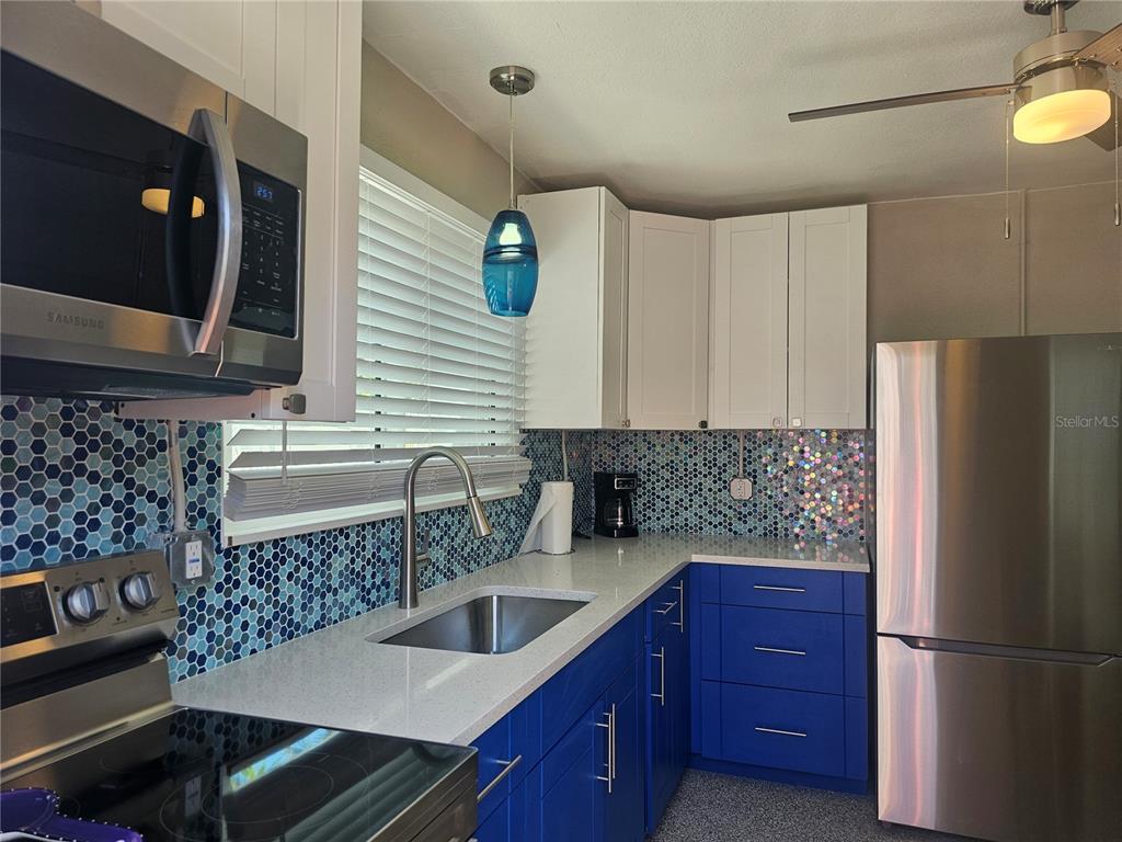 14135 Palm Street Madeira Beach, FL 33708 - Photo 23 of 82