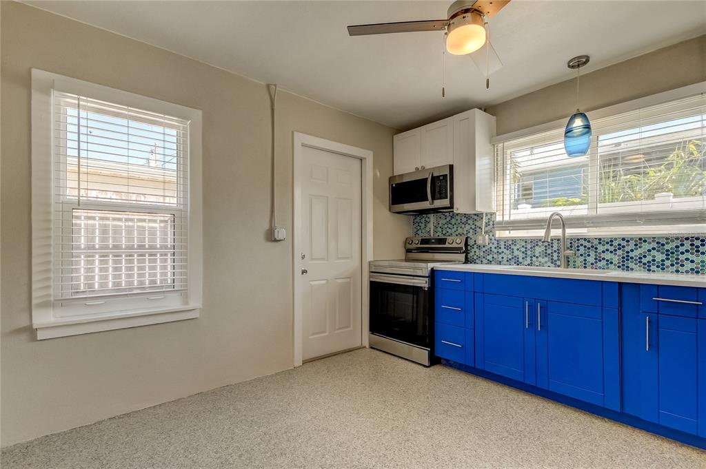 14135 Palm Street Madeira Beach, FL 33708 - Photo 34 of 82