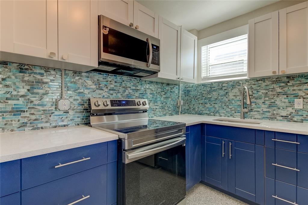 14135 Palm Street Madeira Beach, FL 33708 - Photo 37 of 82