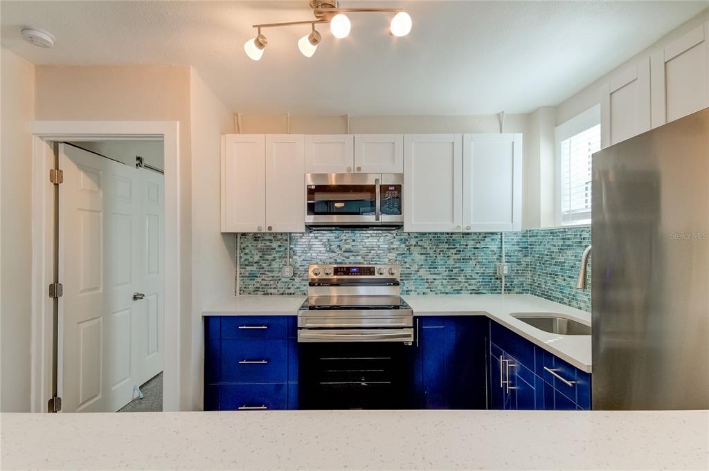 14135 Palm Street Madeira Beach, FL 33708 - Photo 39 of 82