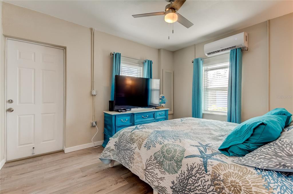 14135 Palm Street Madeira Beach, FL 33708 - Photo 45 of 82