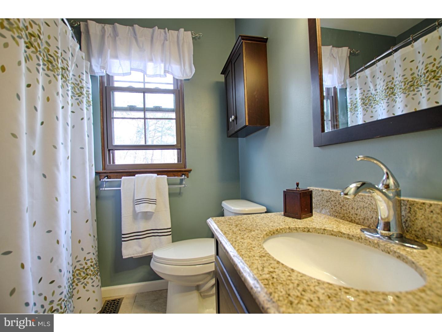2 Carolyn Lane Southampton, NJ 08088 - Photo 23 of 25 Bathroom