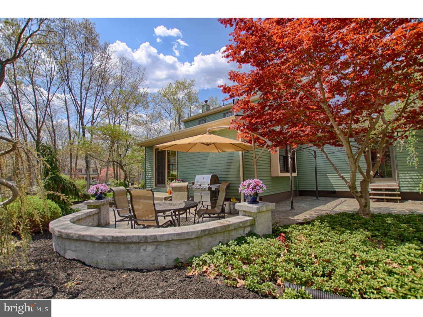 2 Carolyn Lane Southampton, NJ 08088 - Photo 6 of 25 Patio