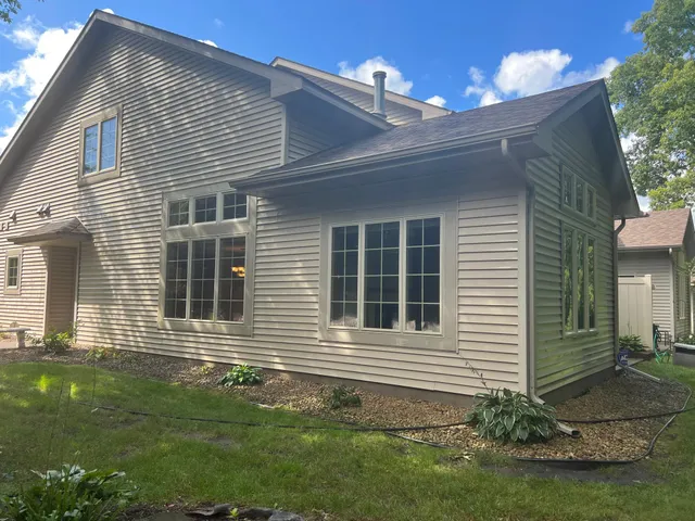 $388,000 | 1525 Pine Pointe, White Bear Lake, MN 55110