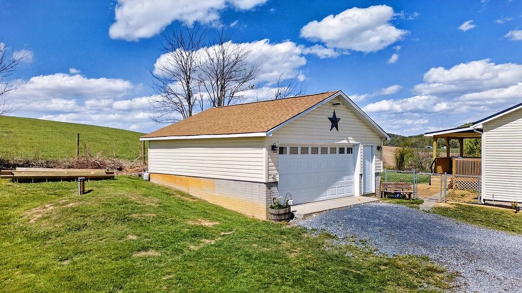 2099 Mountain Valley Road Keezletown, VA 22832 - Photo 4 of 53