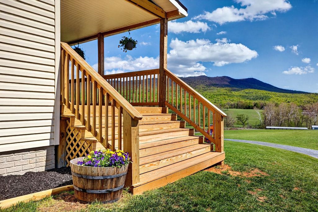 2099 Mountain Valley Road Keezletown, VA 22832 - Photo 9 of 53