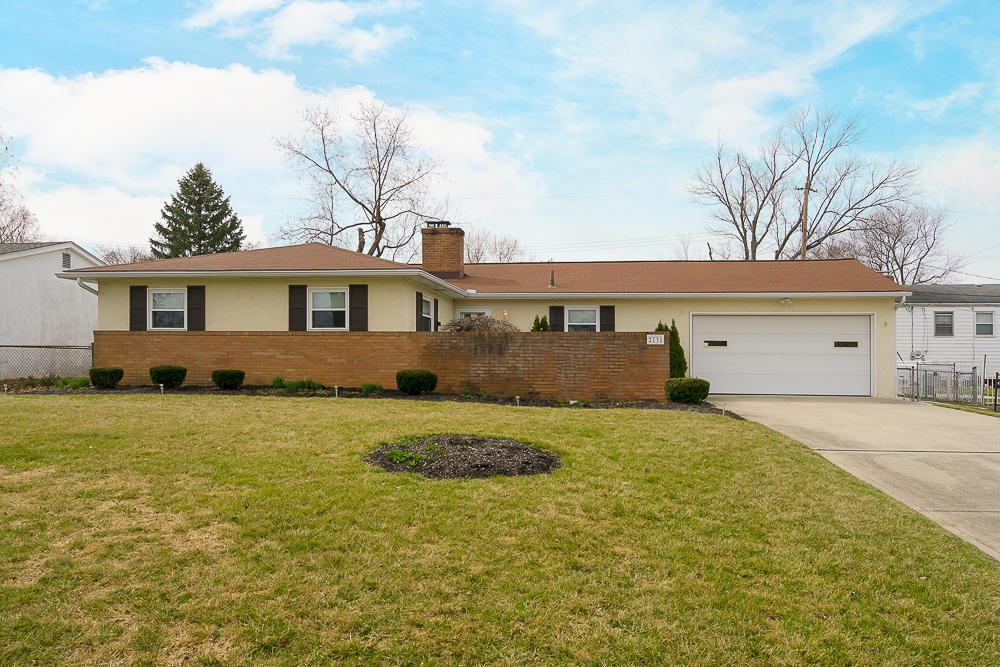 2731 Montcalm Road Columbus, OH 43221 - Photo 1 of 16