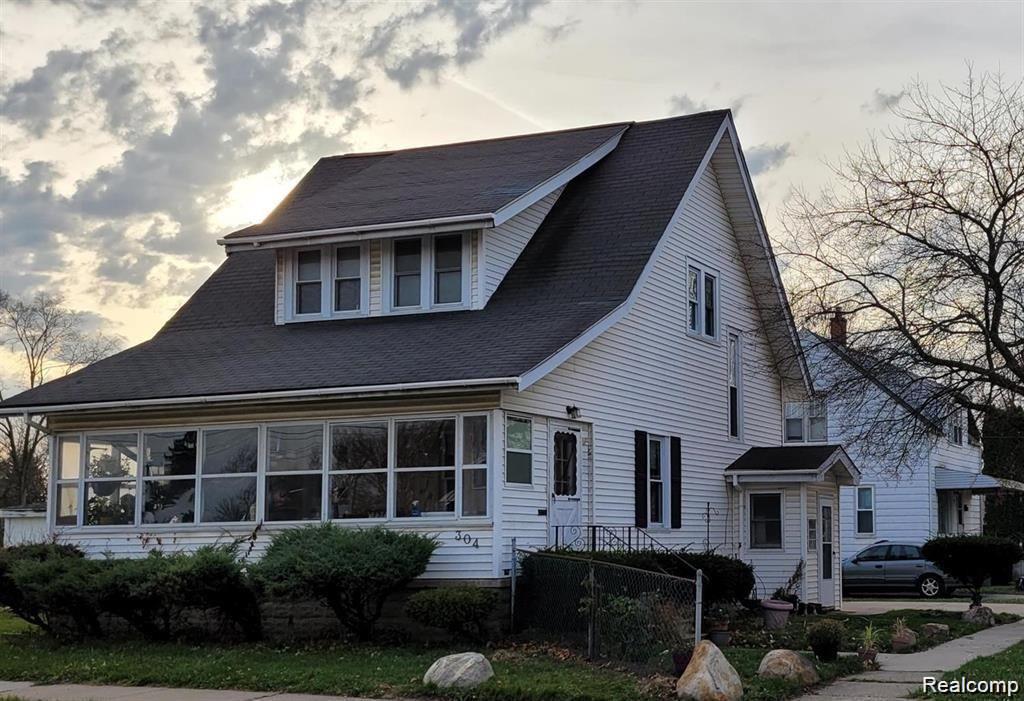 304 Ecorse Road Ypsilanti, MI 48198 - Photo 1 of 14