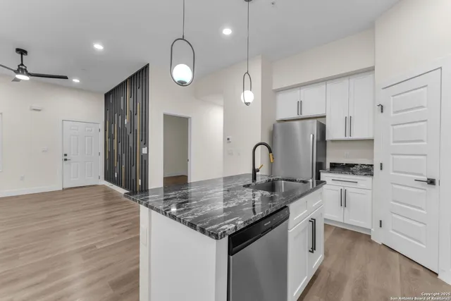 $1,650 | 110 Webb, Unit 202, San Antonio, TX 78223