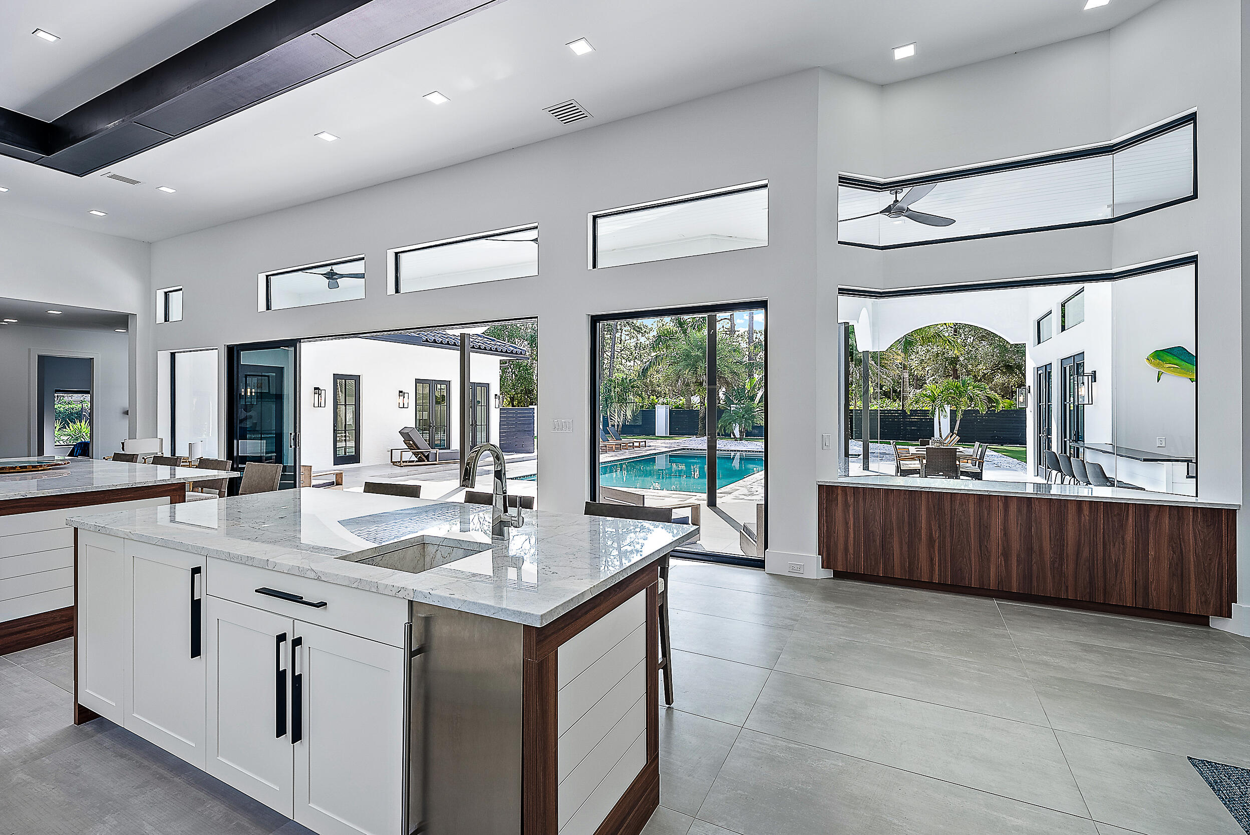 18890 Southeast Jupiter Road Jupiter, FL 33458 - Photo 14 of 33 a kitchen with counter top space