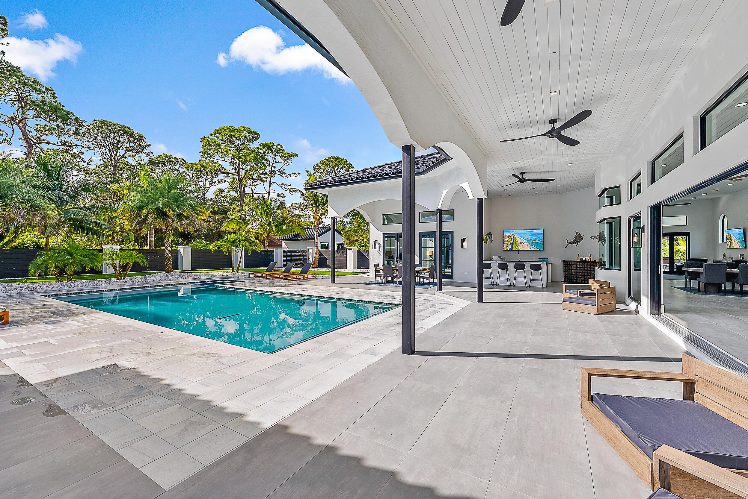 18890 Southeast Jupiter Road Jupiter, FL 33458 - Photo 27 of 33 a view of indoor pool and sitting area