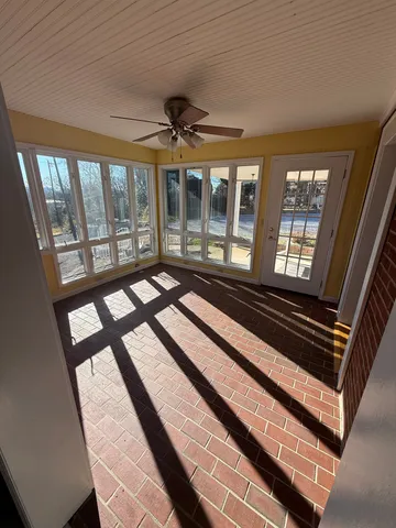 306 Magnolia Avenue, Fayetteville, TN 37334