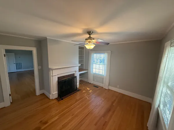 306 Magnolia Avenue, Fayetteville, TN 37334