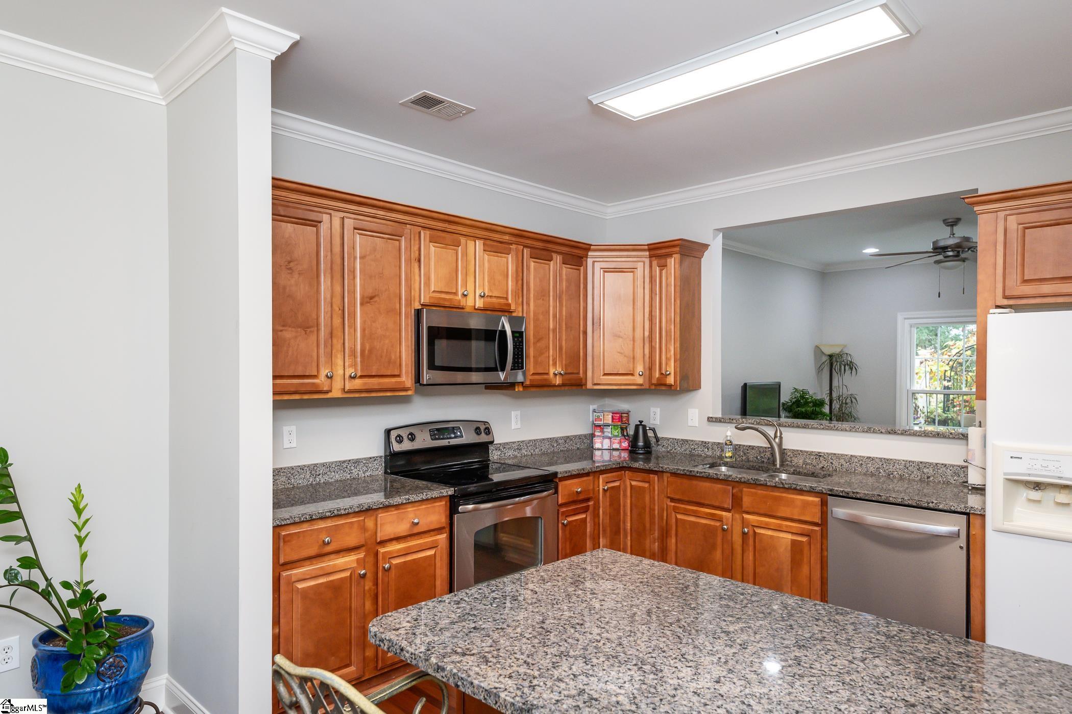 132 Trailside Lane Greenville, SC 29607 - Photo 10 of 34