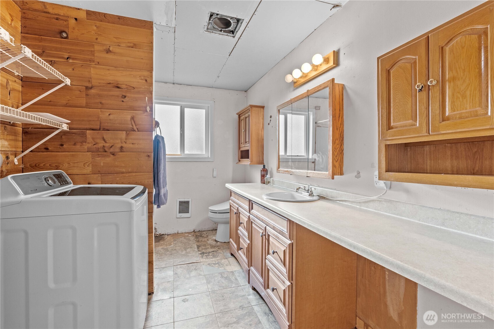 20002 208th Avenue Southeast Renton, WA 98058 - Photo 16 of 31