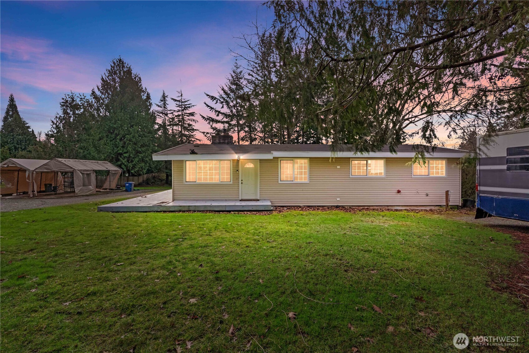 20002 208th Avenue Southeast Renton, WA 98058 - Photo 2 of 31