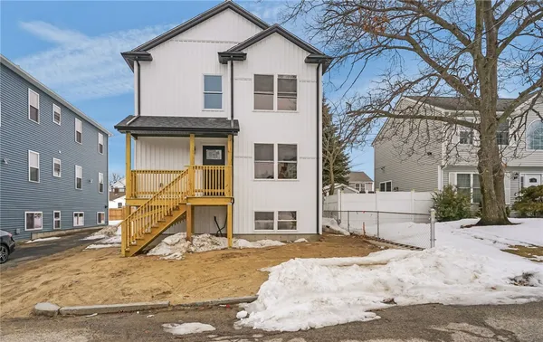$729,900 | 19 Newbury Street, Providence, RI 02904