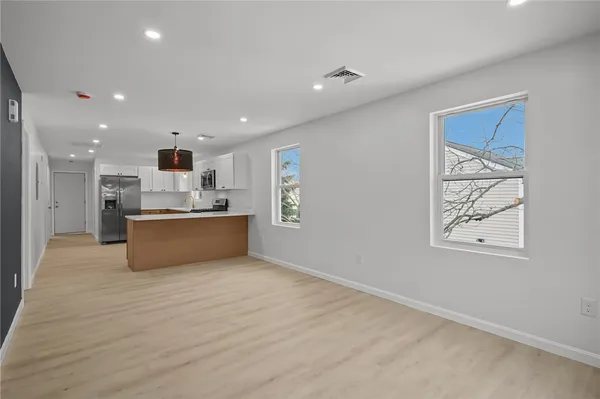 $729,900 | 19 Newbury Street, Providence, RI 02904