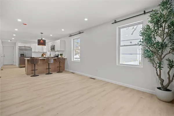 $729,900 | 19 Newbury Street, Providence, RI 02904
