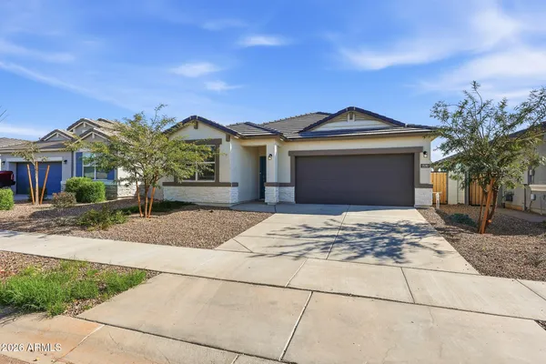 $385,000 | 25285 North 185th Avenue, Wittmann, AZ 85361