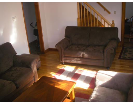 29 Robinwood Road Dedham, MA 02026 - Photo 13 of 26 Gallery Image 13