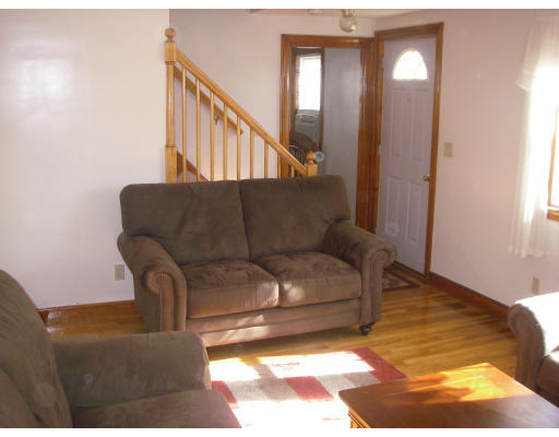 29 Robinwood Road Dedham, MA 02026 - Photo 15 of 26 Gallery Image 15