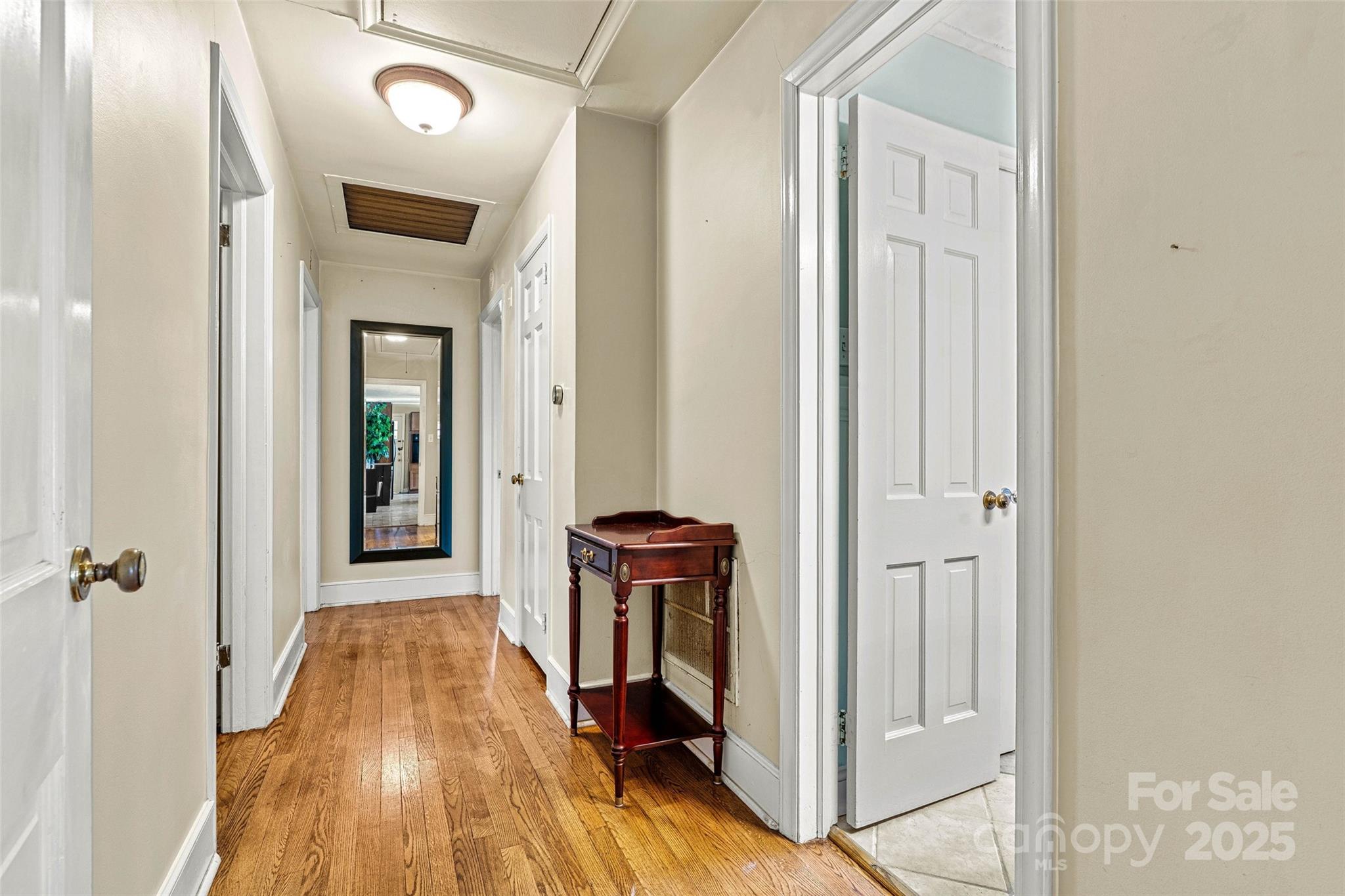693 Fielding Road Charlotte, NC 28214 - Photo 17 of 32 Gallery Image 17