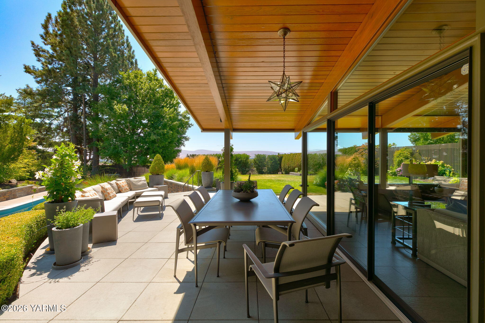 5210 Bitterroot Way Yakima, WA 98908 - Photo 37 of 57 36. Outdoor Dining