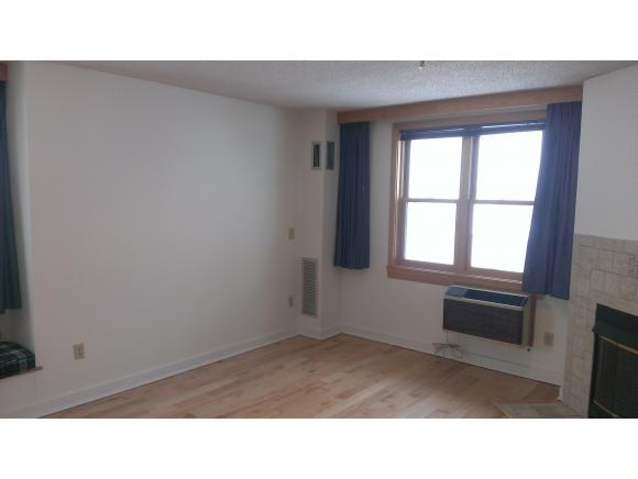 4302 Bolton Valley Access Road, Unit 393 Bolton, VT 05477 - Photo 21 of 34 Gallery Image 21