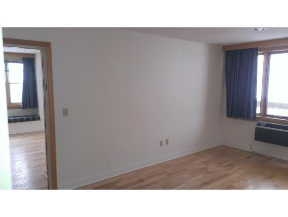 4302 Bolton Valley Access Road, Unit 393 Bolton, VT 05477 - Photo 23 of 34 Gallery Image 23