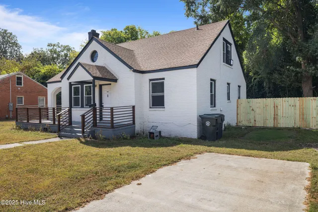 $215,000 | 512 East Chestnut Street, Goldsboro, NC 27530