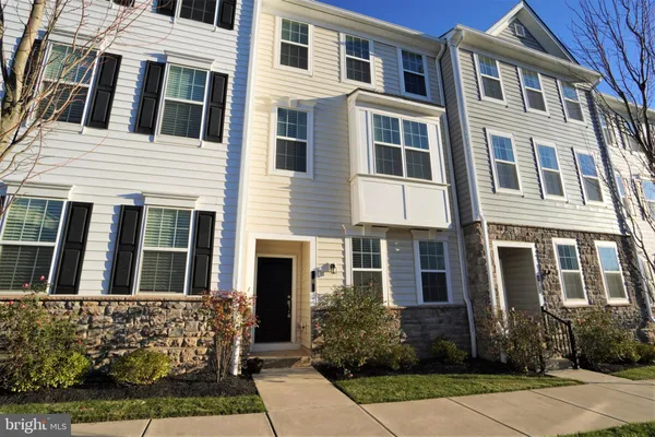 $3,300 | 6 Manchester Drive, Hatboro, PA 19040