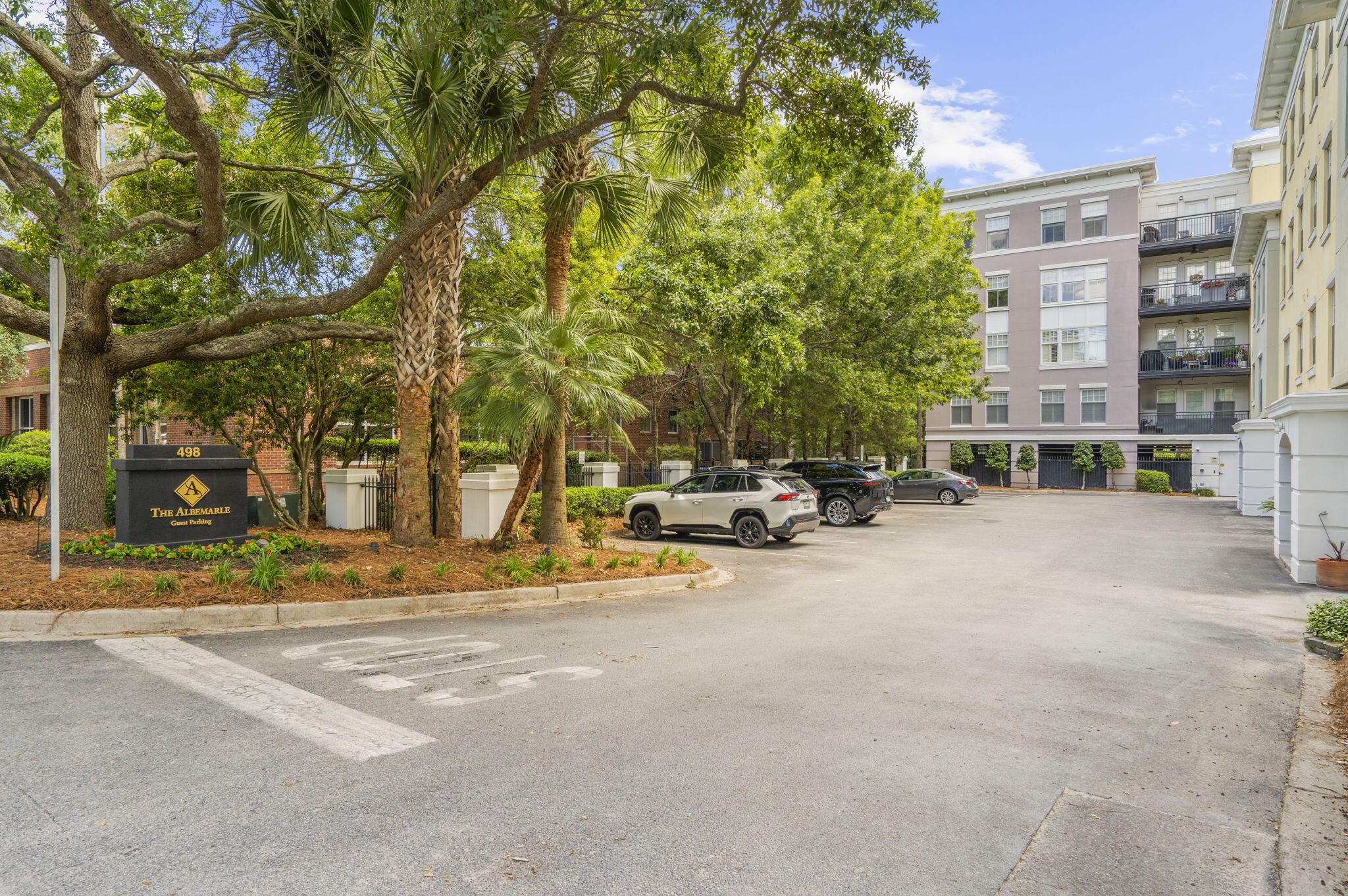 498 Albemarle Road, Unit 510 Charleston, SC 29407 - Photo 33 of 37