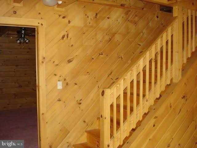 1277 Peach Ridge Road Elliottsburg, PA 17024 - Photo 9 of 25 Gallery Image 9