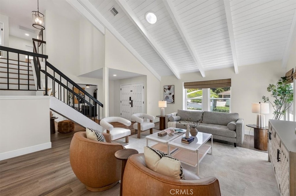 1070 South Road Runner Road Anaheim, CA 92807 - Photo 13 of 70