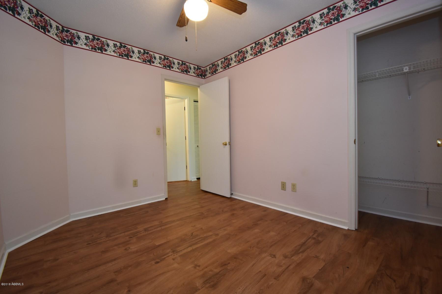 6 Hewlett Road Beaufort, SC 29907 - Photo 16 of 39 DSC_0277