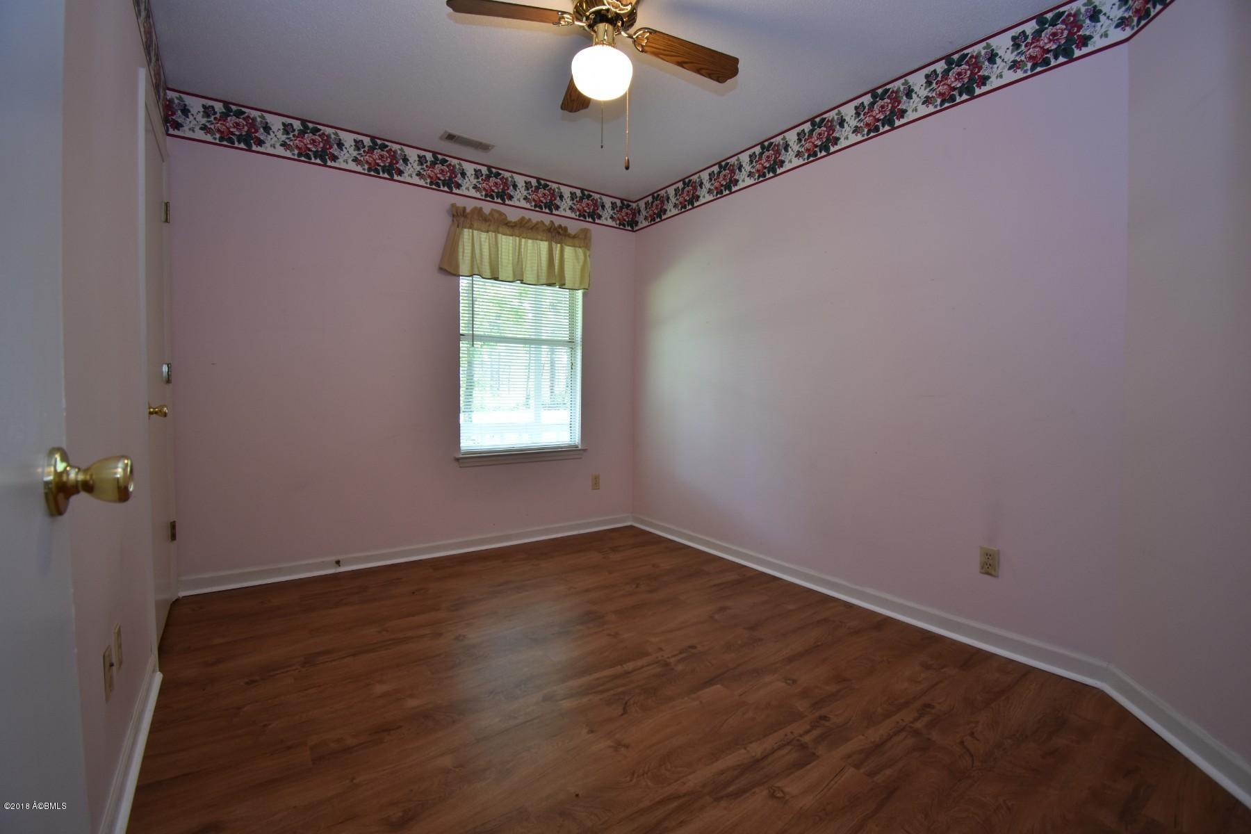 6 Hewlett Road Beaufort, SC 29907 - Photo 17 of 39 DSC_0281