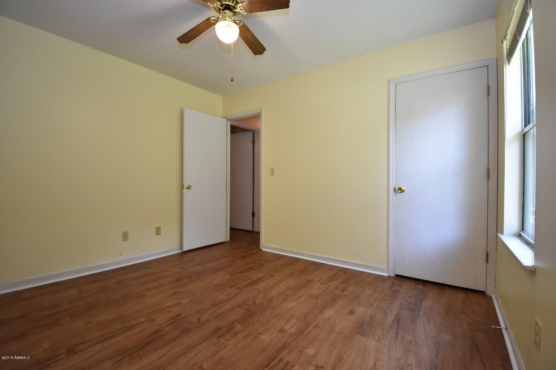 6 Hewlett Road Beaufort, SC 29907 - Photo 24 of 39 DSC_0294