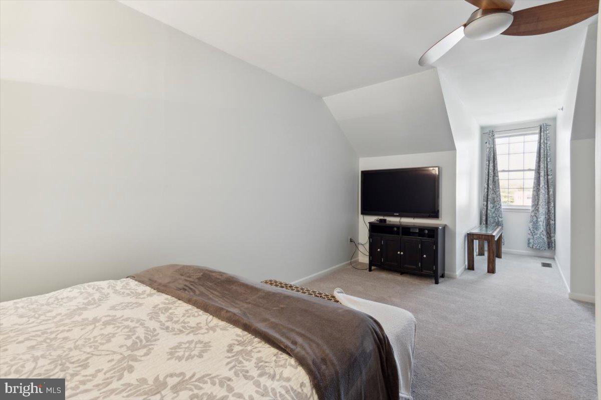 3152 Master Street, Unit 58 Philadelphia, PA 19121 - Photo 12 of 21 Spacious & Private