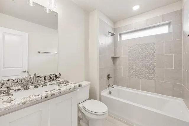 $549,651 | 628 Sirius Drive, Waxahachie, TX 75165